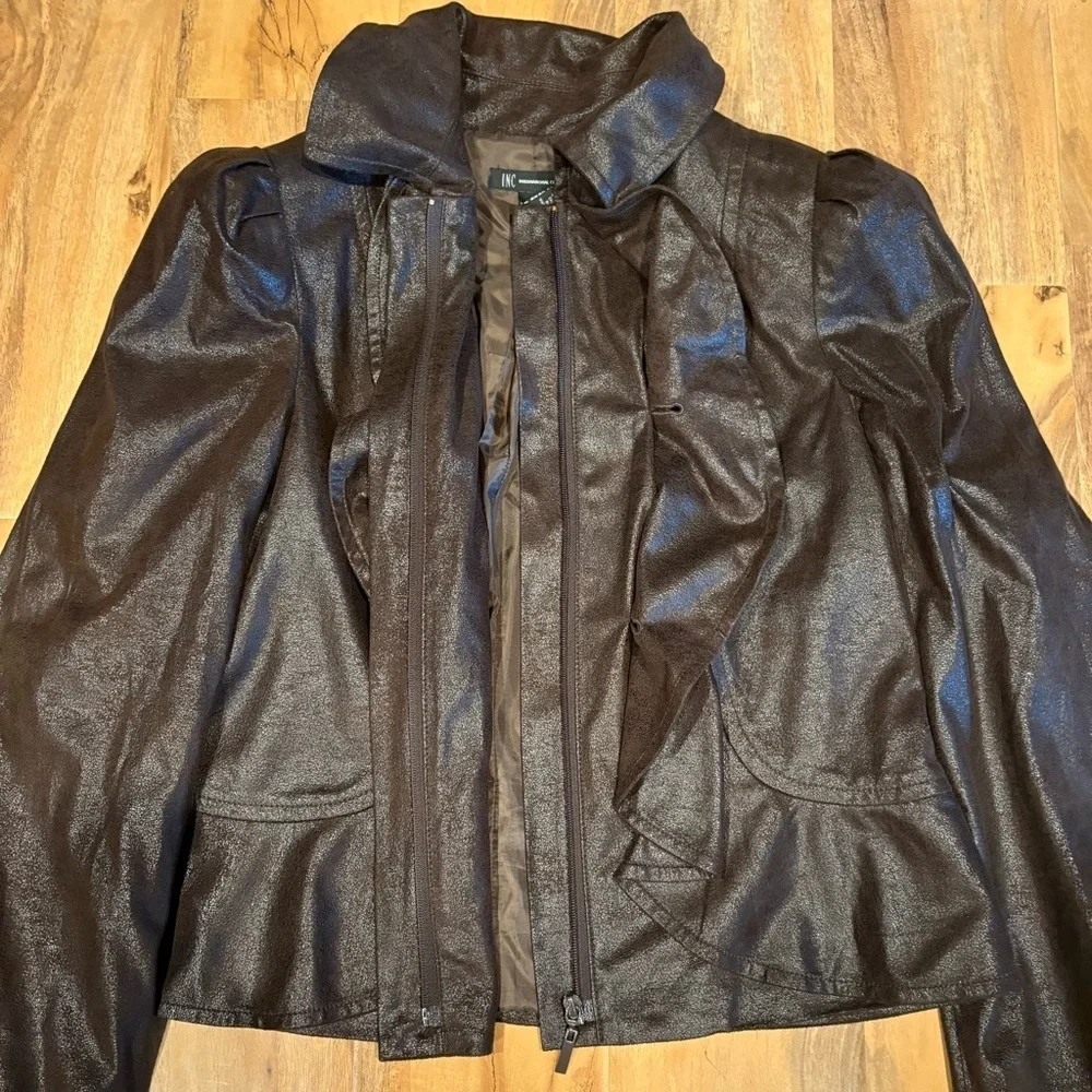 INC Women's Faux Leather Jacket L Ruffled Front Brown Short Coat Size Large - Picture 7 of 8